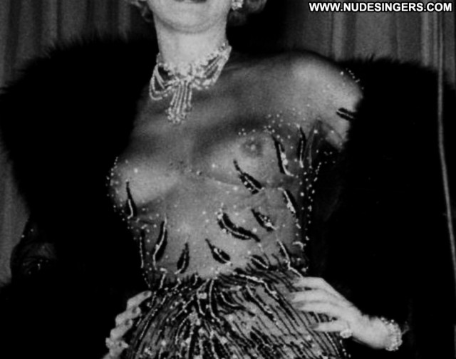 Marlene Dietrich Miscellaneous Singer Sensual Small Tits Celebrity