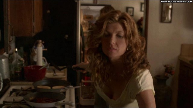 Connie Britton Medium Tits Singer Sensual Sexy Pretty Celebrity