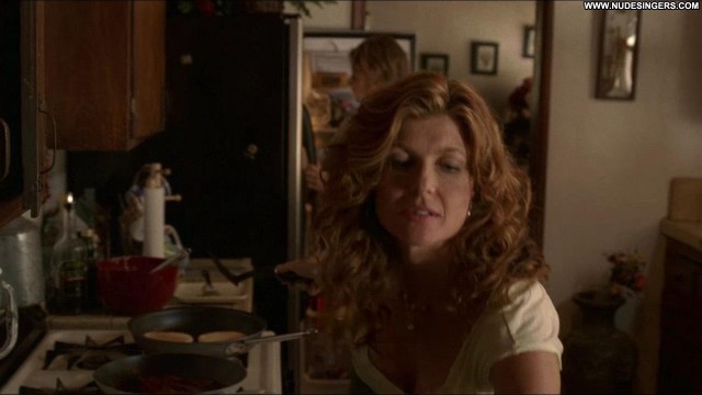 Connie Britton Blonde Singer Medium Tits Sensual Celebrity Pretty