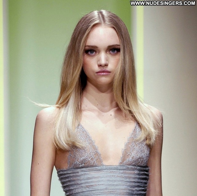 Gemma Ward Miscellaneous Sensual Sexy Blonde Celebrity Medium Tits