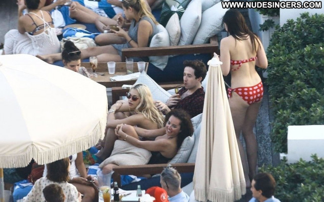Rita Ora Hot Celebrity Stunning Beautiful Babe Posing Hot Paparazzi