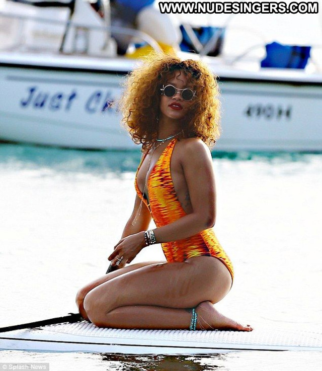 Rihanna Babe American Singer Posing Hot Celebrity Nice Swimsuit