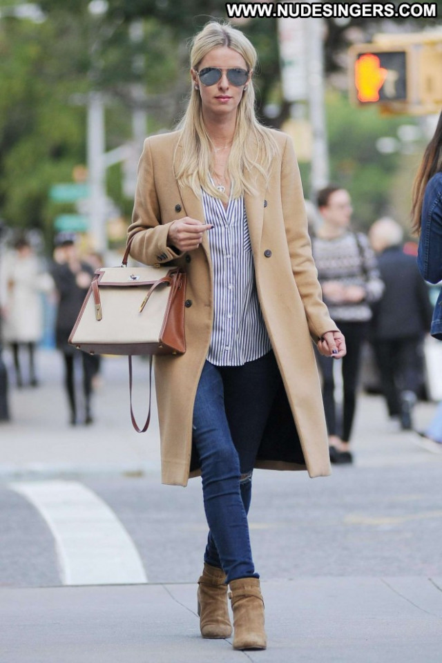 Nicky Hilton No Source Paparazzi Celebrity Babe Beautiful Posing Hot