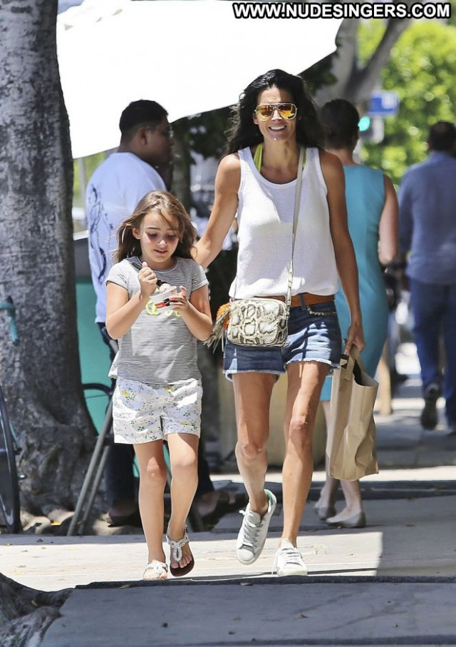 Angie Harmon Los Angeles Posing Hot Beautiful Angel Celebrity Angie Harmon Los Angeles Posing Hot Beautiful Angel Celebrity