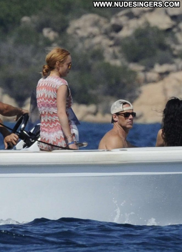 Lindsay Lohan Beautiful Bikini Paparazzi Celebrity Posing Hot Yacht