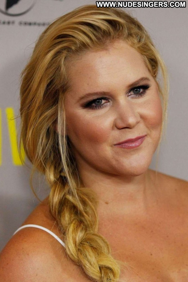 Amy Schumer Paparazzi Beautiful Posing Hot Celebrity Babe Gorgeous