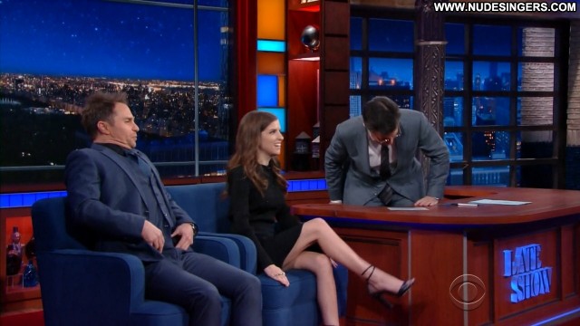 Anna Kendrick The Late Show With Stephen Colbert Medium Tits Brunette
