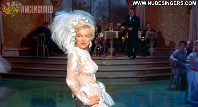 Marilyn Monroe There S No Business Like Show Business Stunning Blonde