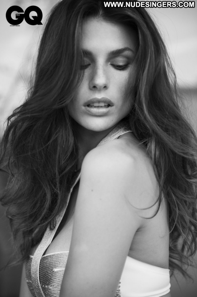 Dayane Mello No Source Model Italian Beautiful Posing Hot Celebrity