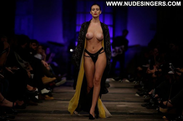 Alejandra Guilmant Mercedes Benz Fashion Week Fashion Posing Hot