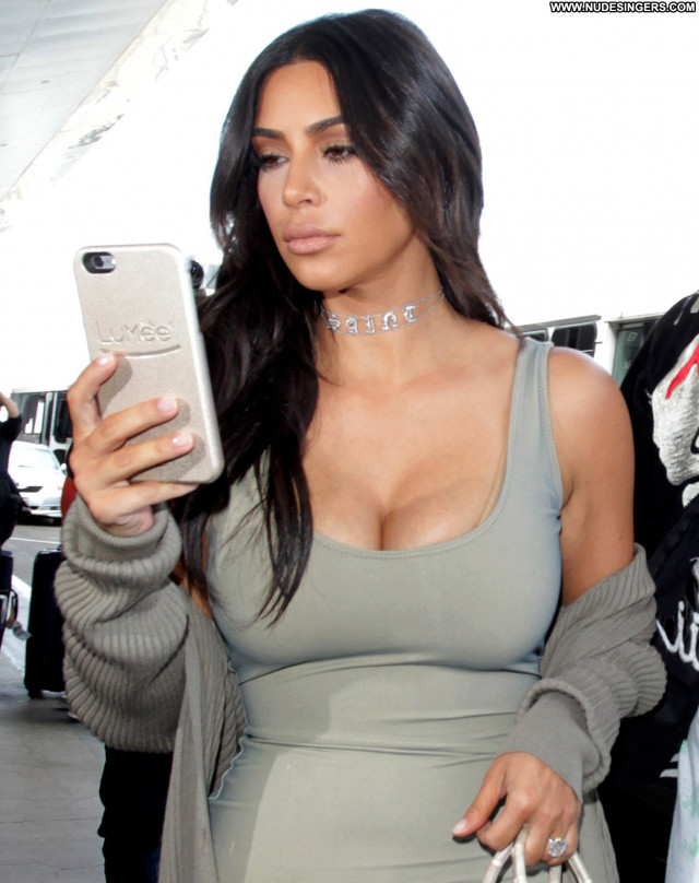 Kim Kardashian No Source Posing Hot Beautiful Candids Babe Paris