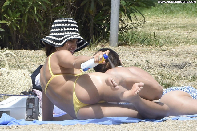 Irina Shayk No Source Candids Bikini Celebrity Hot Babe Beautiful
