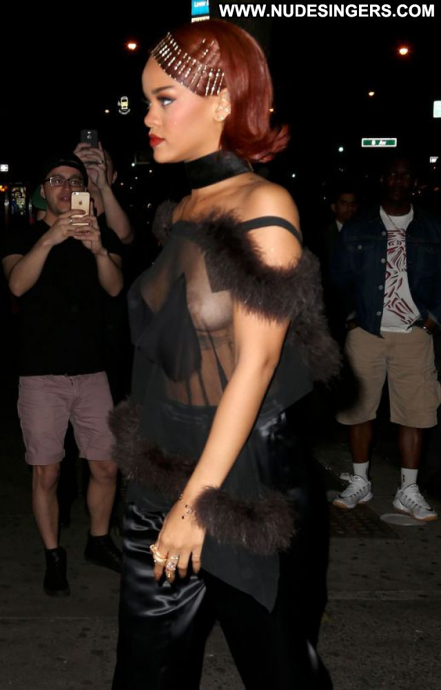 Rihanna No Source Braless See Through Babe Celebrity Party Beautiful