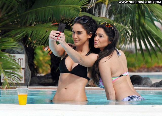 Casey Batchelor No Source Babe Posing Hot Bikini Candids Beautiful