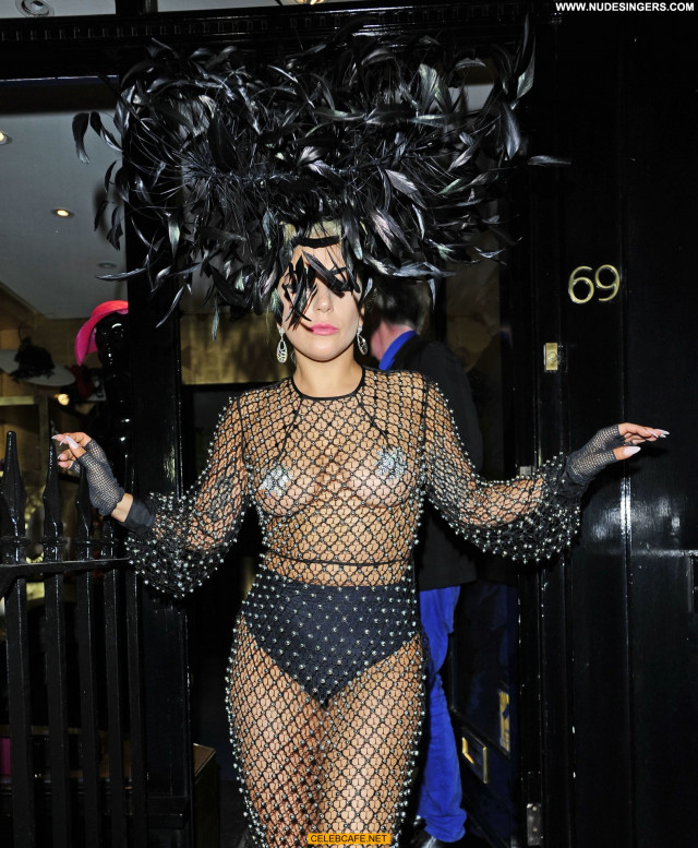 Lady Gaga No Source Celebrity Beautiful London Toples Gag Babe