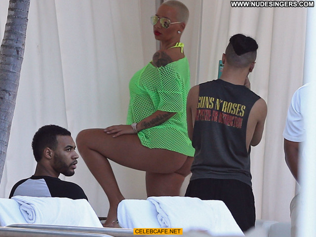 Amber Rose The Pool  Babe Celebrity See Through Pool Posing Hot