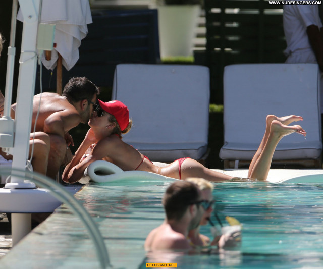 Lauren Stoner No Source Bikini Celebrity Beautiful Pool Poolside Babe