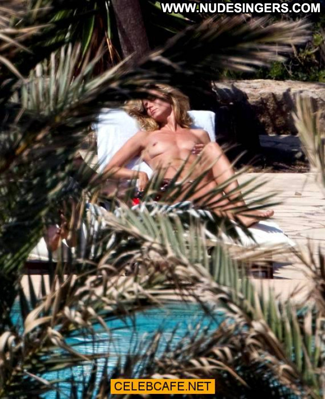 Heidi Klum No Source Babe Celebrity Pool Toples Posing Hot Topless