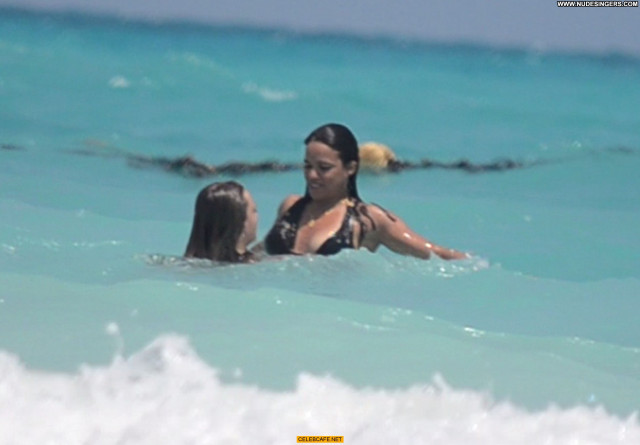 Cara Delevingne No Source Toples Babe Topless Celebrity Bikini Mexico