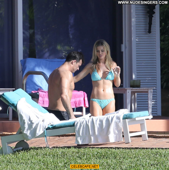 Joanna Krupa Miami Beach Posing Hot Beach Beautiful Babe Pool Bikini