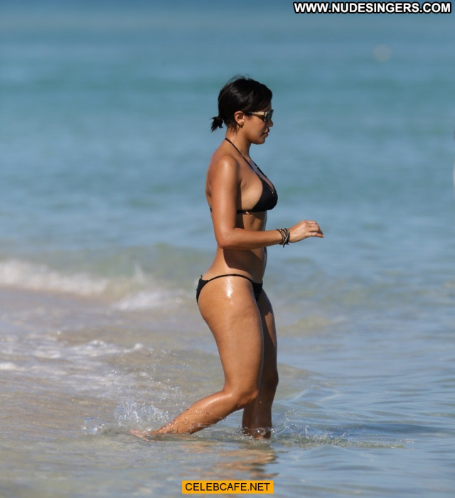 Julissa Bermudez No Source Celebrity Black Posing Hot Beautiful