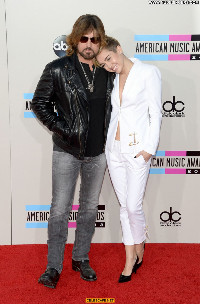 Miley Cyrus American Music Awards Babe Celebrity Posing Hot American