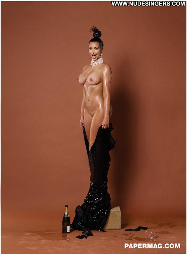 Kim Kardashian Full Frontal Babe Bar Public Magazine Big Tits Smile