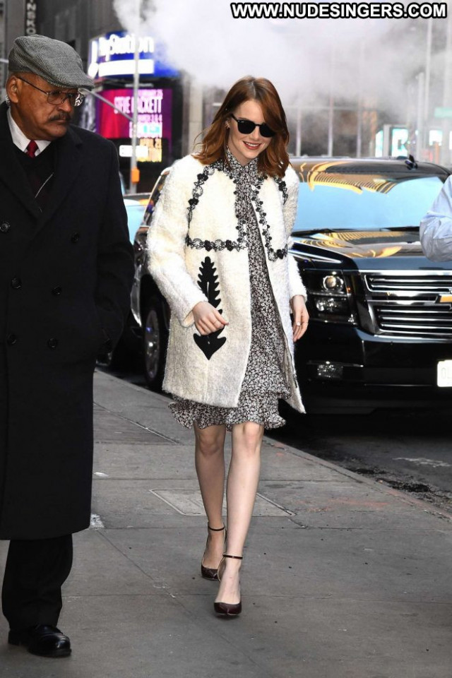 Emma Stone Good Morning America  Paparazzi Babe Celebrity New York