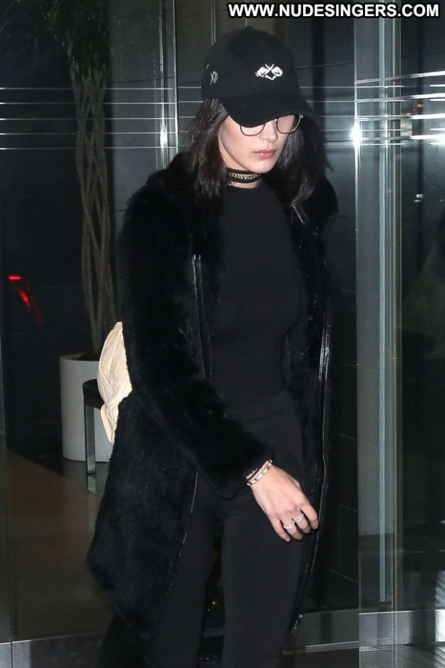 Bella Hadid New York Posing Hot Beautiful Paparazzi New York Black