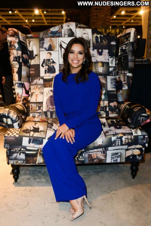 Eva Longoria Posing Hot Celebrity Paparazzi Beautiful Babe Straight