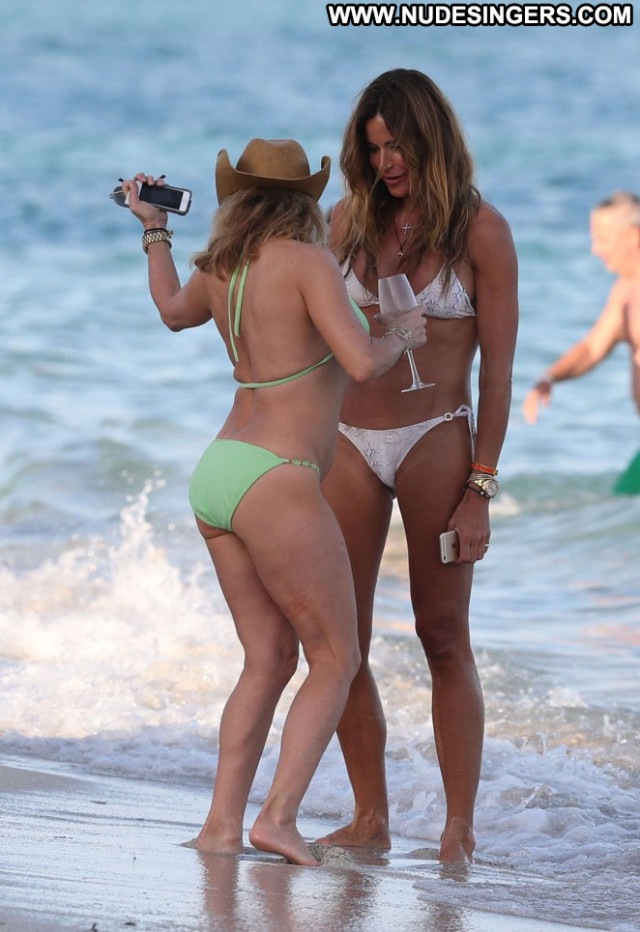 Ramona Singer Paparazzi Beautiful Bikini Celebrity Babe Posing Hot
