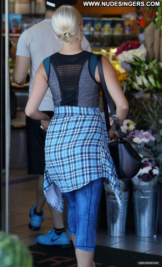 Dianna Agron Los Angeles Shopping Los Angeles Angel Posing Hot