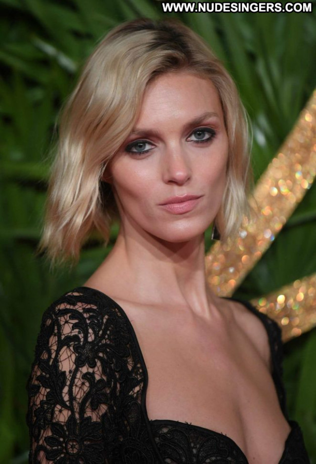 Anja Rubik No Source Beautiful Paparazzi Awards Fashion Celebrity