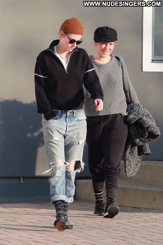 Kristen Stewart Los Angeles Paparazzi Los Angeles Posing Hot