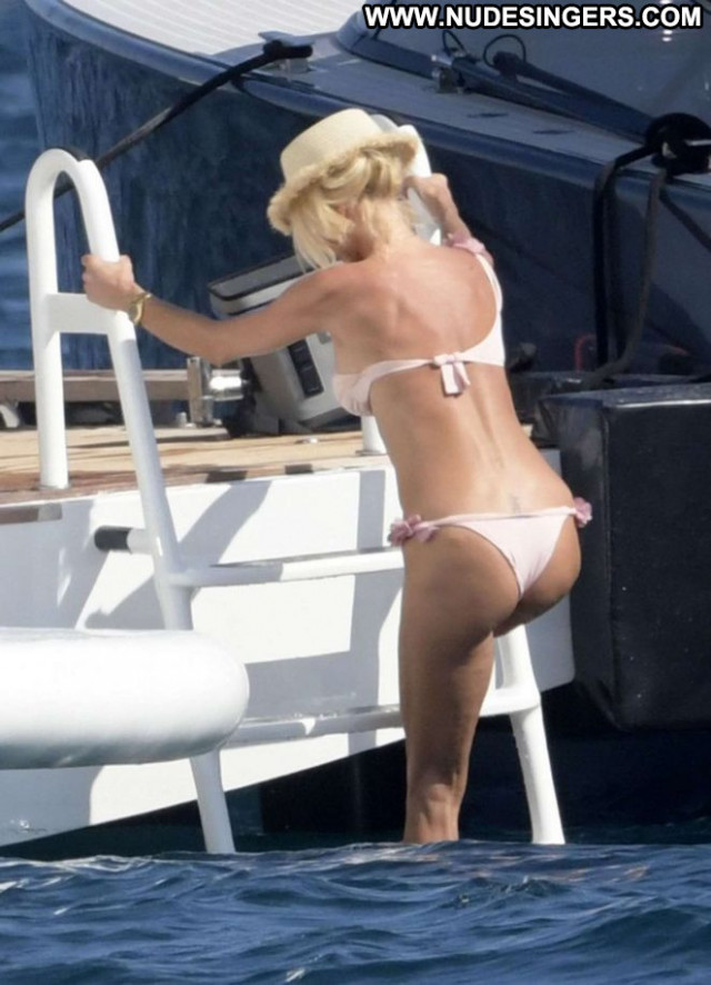 Victoria Silvstedt No Source Celebrity Babe Bikini Beautiful Yacht