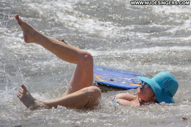 Alena Vodonaeva The Beach In Malibu Posing Hot Bikini Porn Redhead