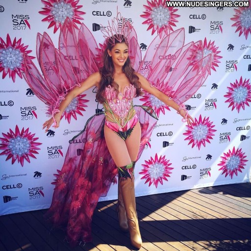 Demi Leigh Nel Peters Celebrity Winter Posing Hot Happy Babe Beautiful Straight Live Beach Birthday Bikini