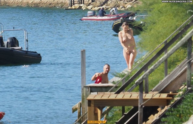 Marion Cotillard The Oc Beautiful Celebrity Ocean Nude Babe Posing Hot