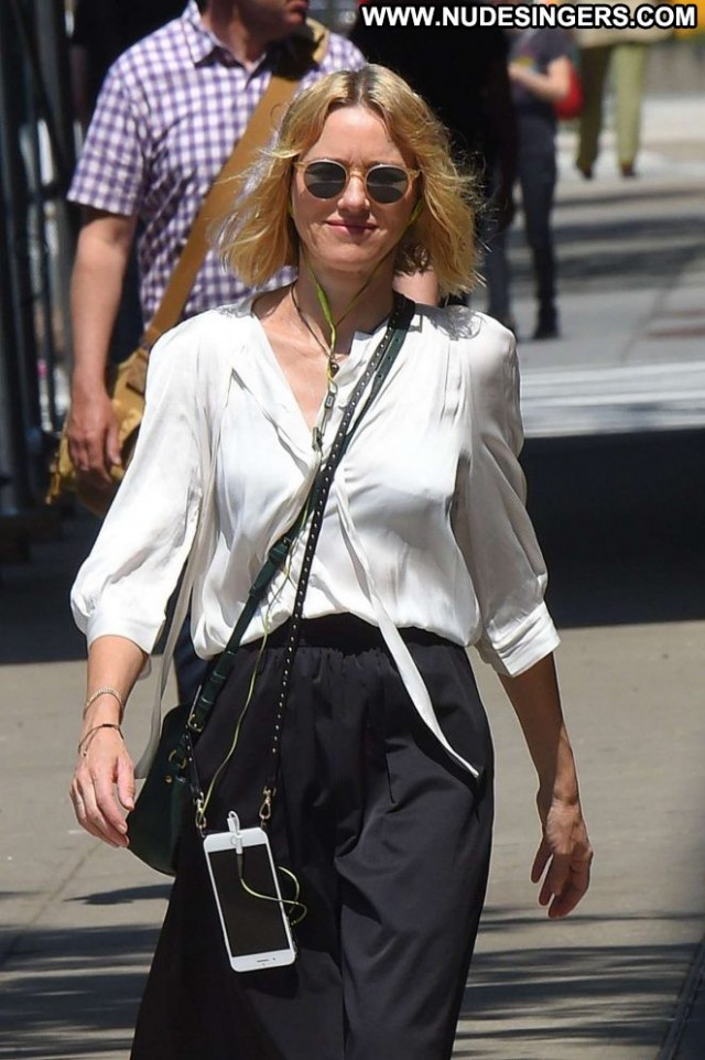 Naomi Watts New York New York Babe Posing Hot Paparazzi Celebrity