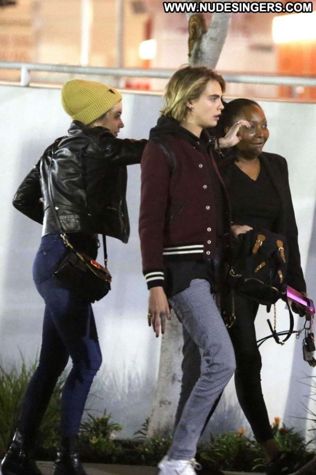 Cara Delevingne No Source Babe Concert Paparazzi Beautiful Celebrity