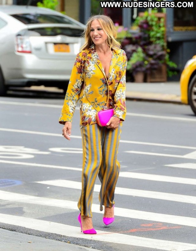 Sarah Jessica Parker New York Babe Posing Hot Beautiful Paparazzi