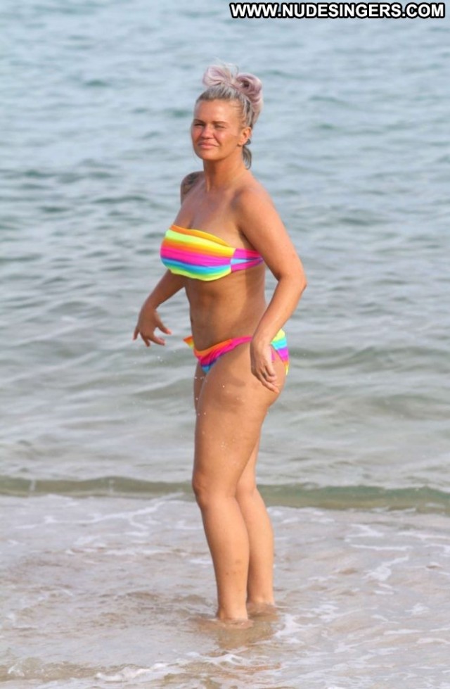 Kerry Katona The Beach Beautiful Posing Hot Babe Paparazzi Celebrity