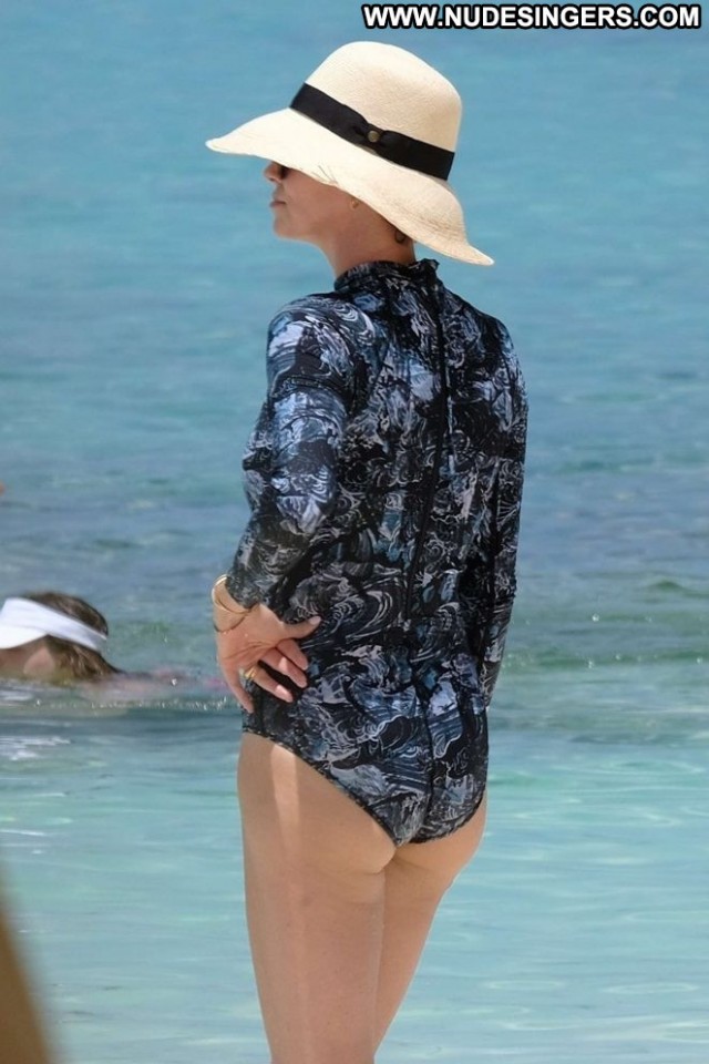 Charlize Thero The Beach Paparazzi Swimsuit Bahamas Babe Celebrity