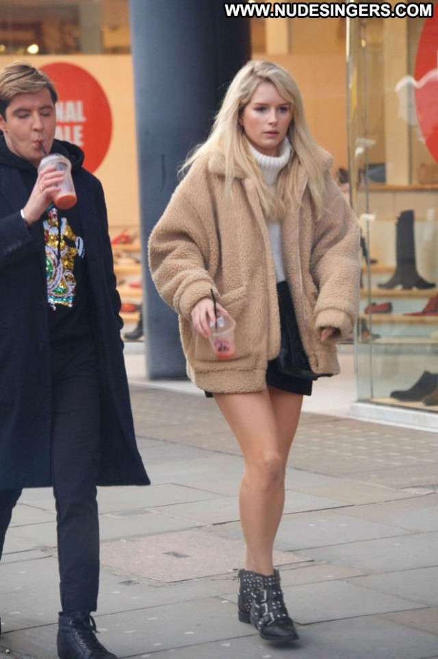 Lottie Moss No Source  Posing Hot Celebrity Paparazzi Babe Beautiful