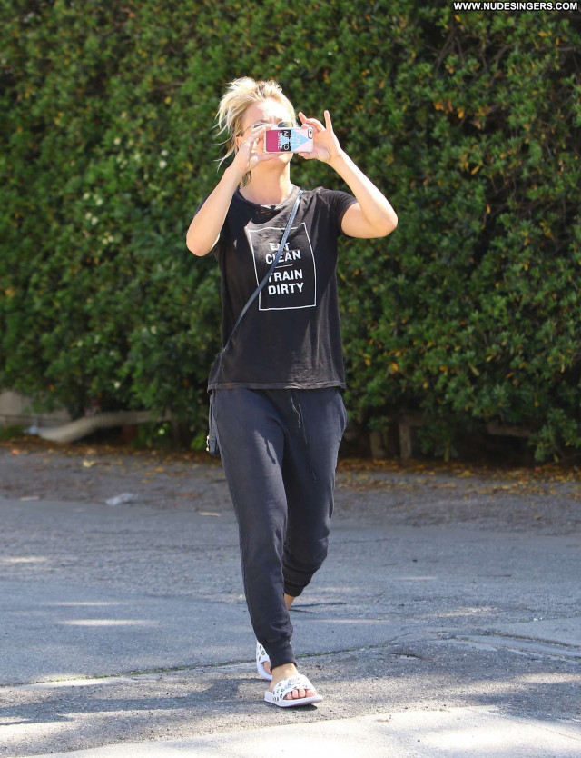 Kaley Cuoco Studio City Celebrity Paparazzi Babe Posing Hot Beautiful