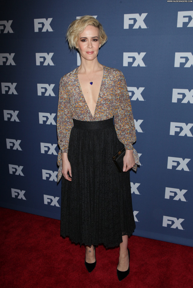 Sarah Paulson American Crime Babe Paparazzi Posing Hot American