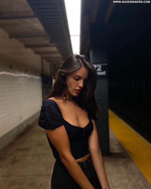 Eiza Gonzalez No Source Babe Posing Hot Beautiful Sexy Celebrity