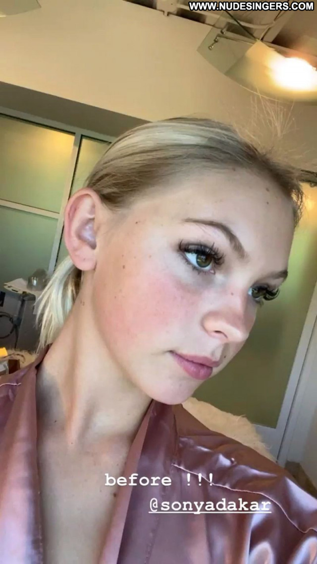 Jordyn Jones No Source Babe Sexy Celebrity Posing Hot Beautiful