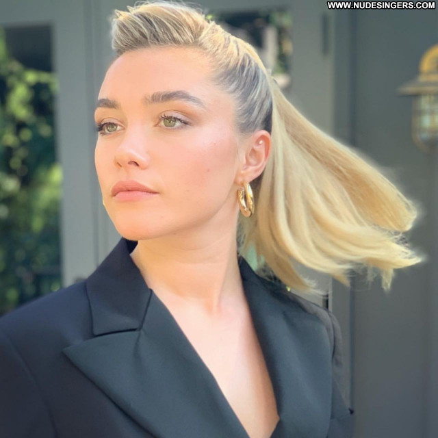 Florence Pugh No Source Babe Beautiful Posing Hot Sexy Celebrity