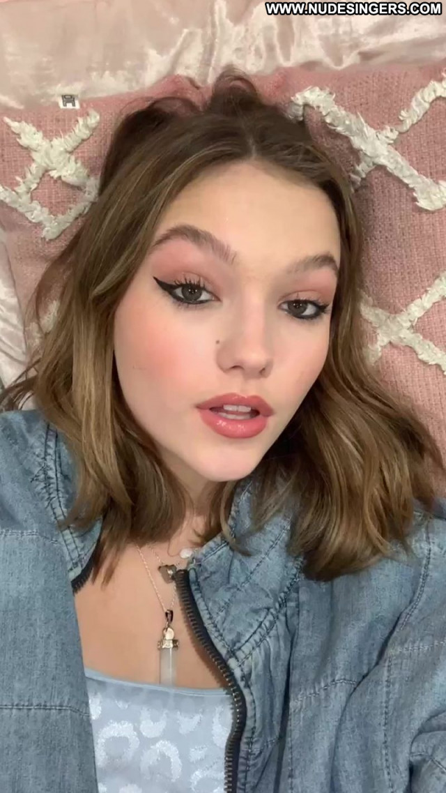 Jayden Bartels No Source Celebrity Posing Hot Sexy Beautiful Babe